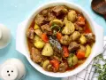 Un délicieux sauté de porc Cookeo, mijoté avec des pommes de terre, carottes et champignons. Un plat réconfortant et savoureux.